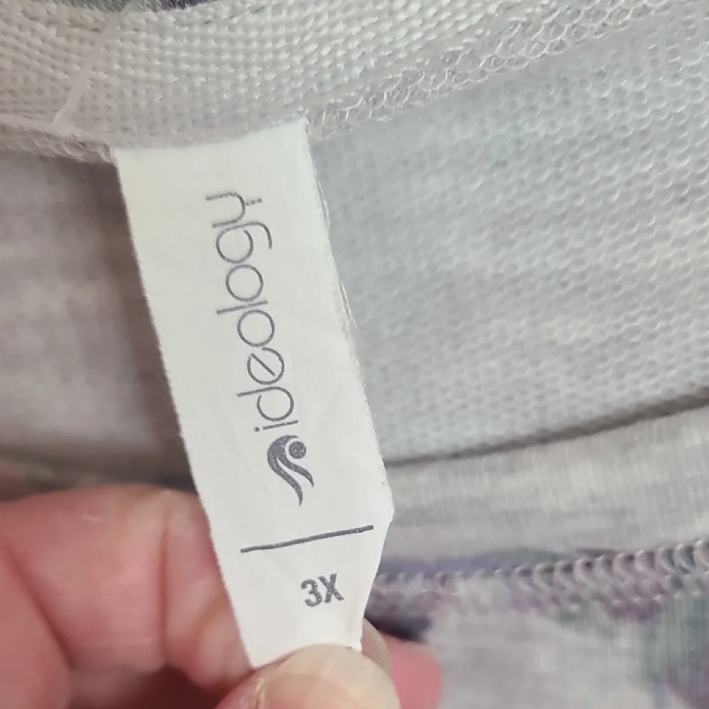 Ideology Gray and Purple Top - Picture 2 of 6